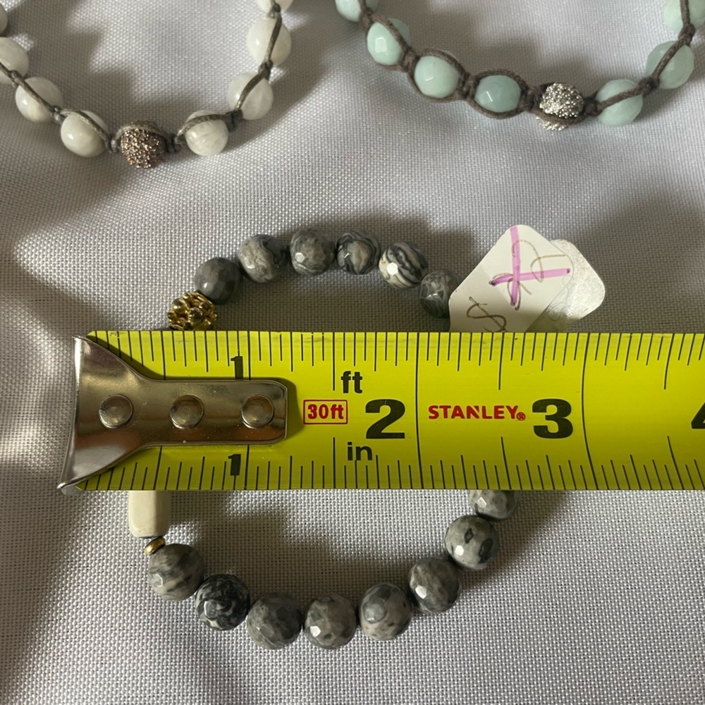 Set of three beaded bracelets - Picture 5 of 5